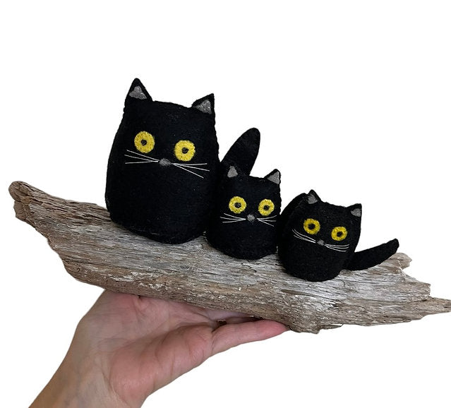 Three Black Cats DIY Sew & Felt Kit